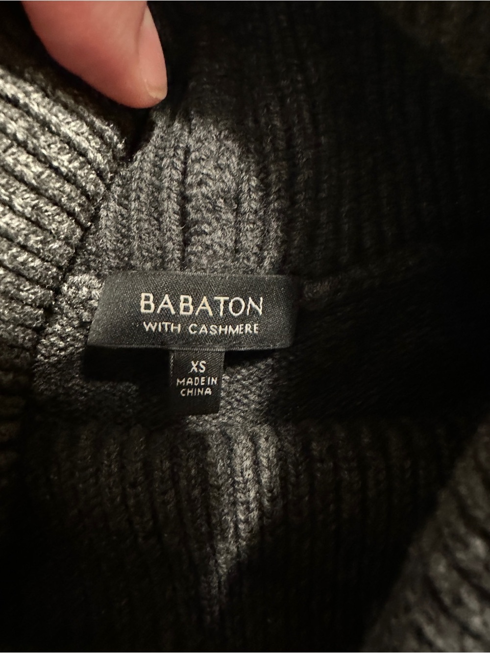 Aritzia Babaton Nicolas Grey Nicolas Cashmere Wool Turtleneck Sweater Size XS - Picture 11 of 12
